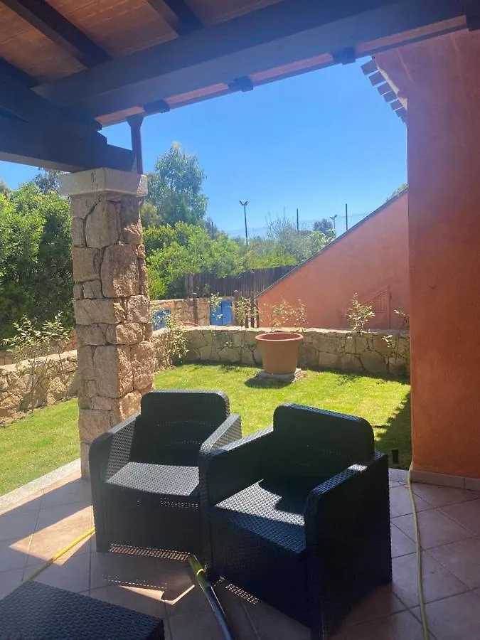 Dom wakacyjny Villa Azzurra Sul Mare Budoni