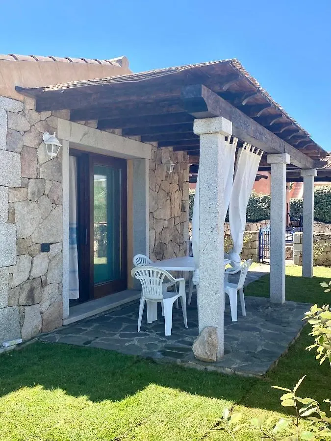 Villa Azzurra Sul Mare Budoni 0*,  Włochy